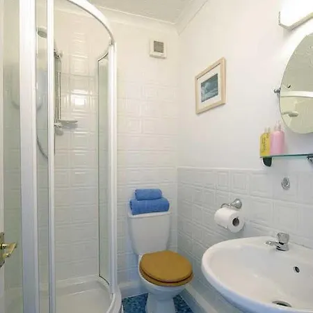 Seaview Bed & Breakfast 3*