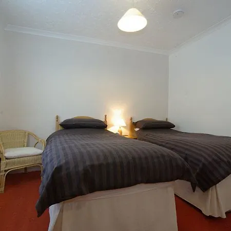 Seaview 3* Looe